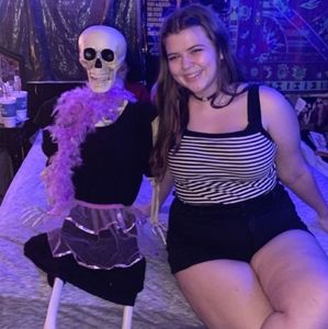 Meet your Posher, Nautica